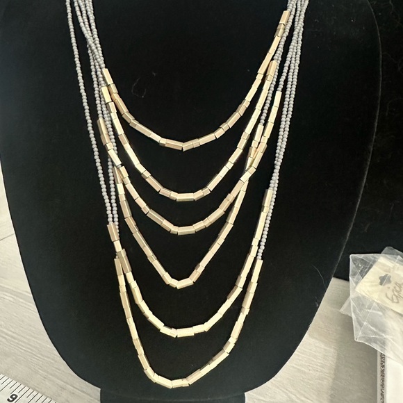 Premier Design Multi strand seed and barrel bead necklace - Picture 1 of 11